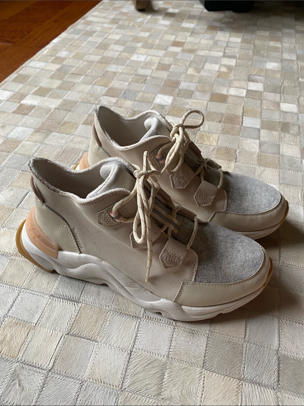 Sorel Women's Beige and Light Gray Chunky Lace-Up Sneakers